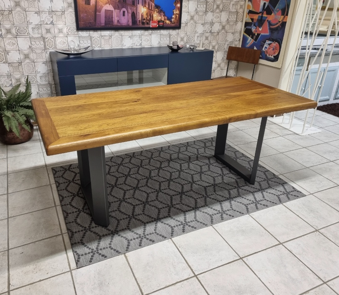 Tavolo fisso rovere 5,5 cm verniciato color miele satinato