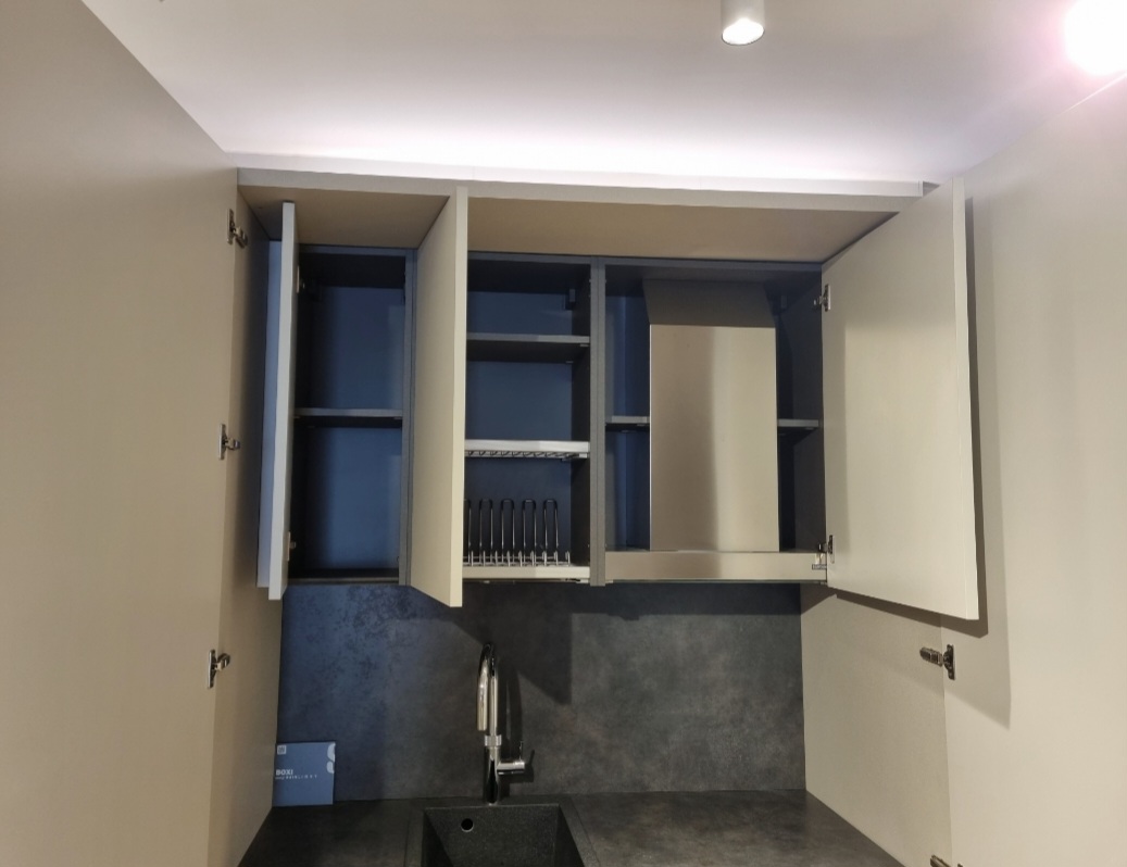 Cucina SCAVOLINI BOXI con ante laminato e piano marmo