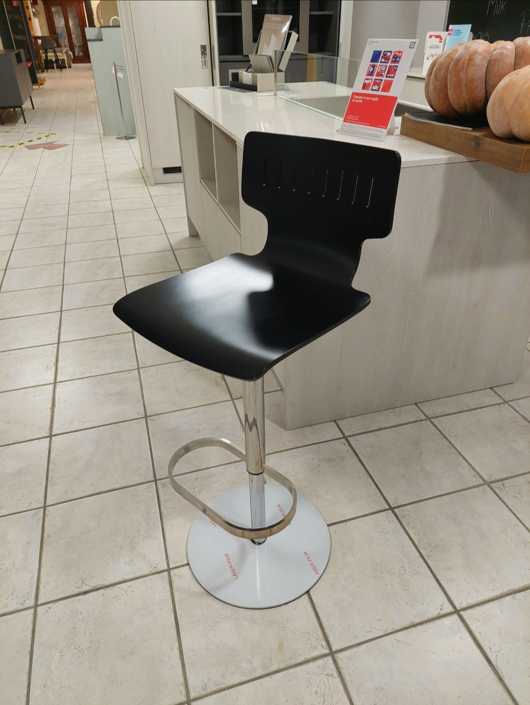 SGABELLO REGOLABILE ditta SCAVOLINI