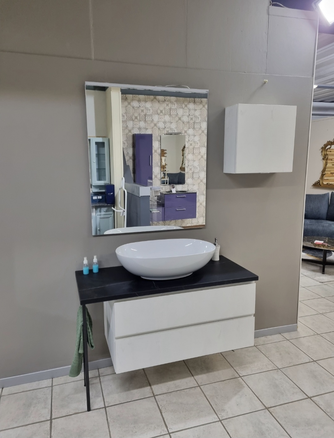 BAGNO mod. RIVO ditta SCAVOLINI
