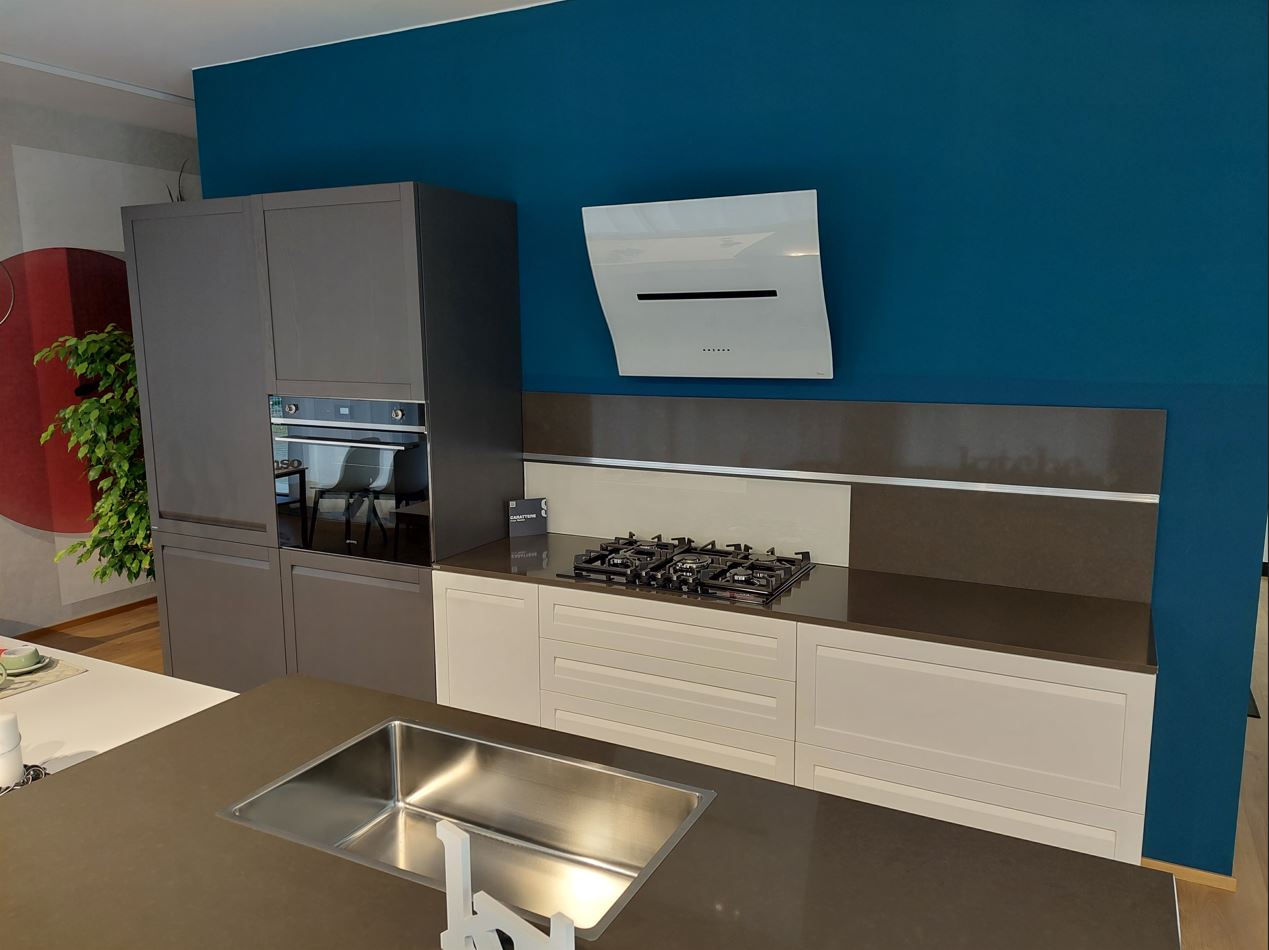 Cucina CARATTERE ditta SCAVOLINI