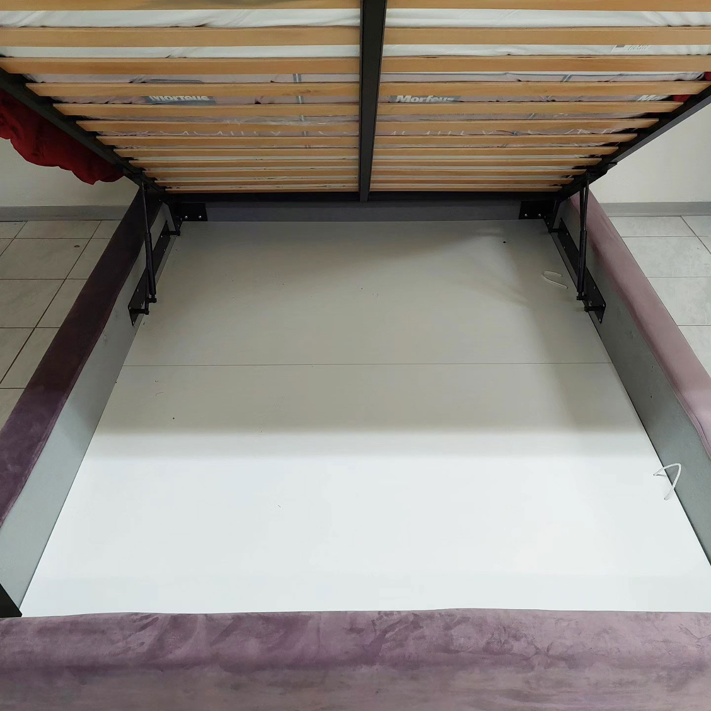 Letto contenitore mod. GIULIA ditta ALTRE NOTTI