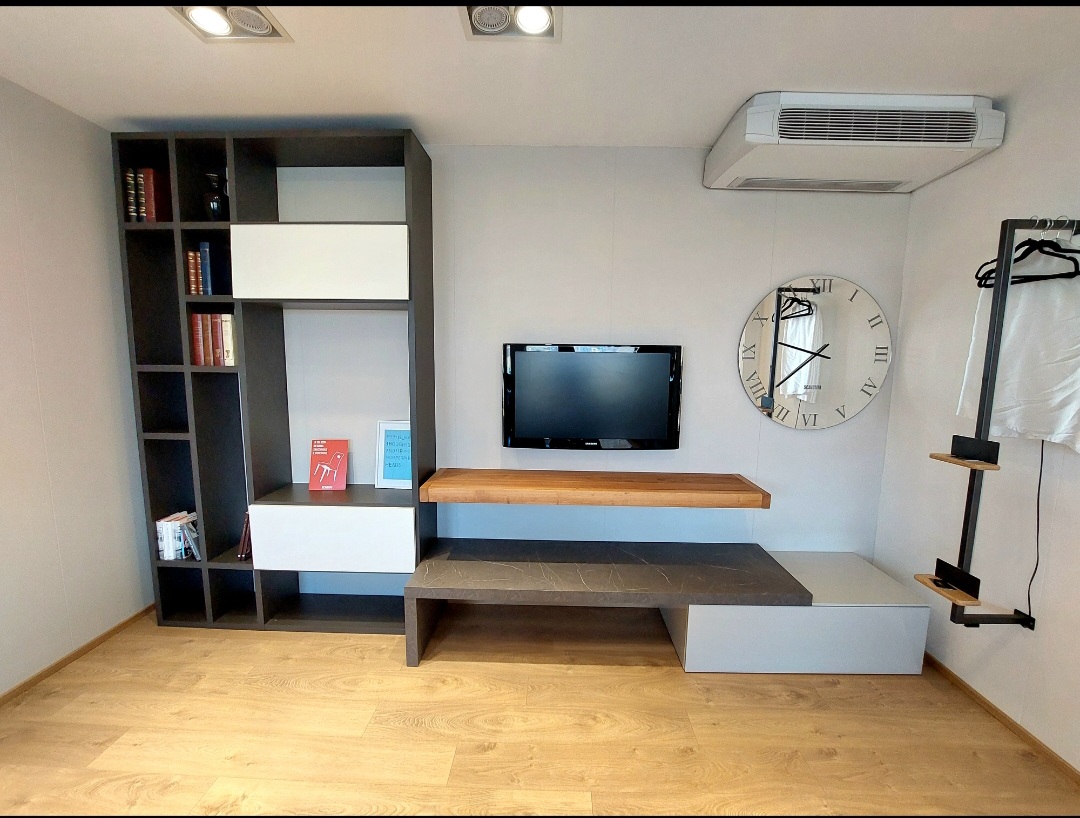Parete soggiorno SCAVOLINI Mod. LIBERAMENTE