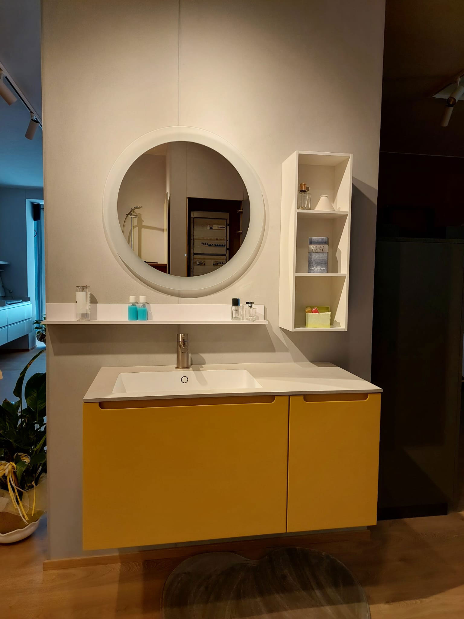 Bagno mod. IDRO ditta SCAVOLINI