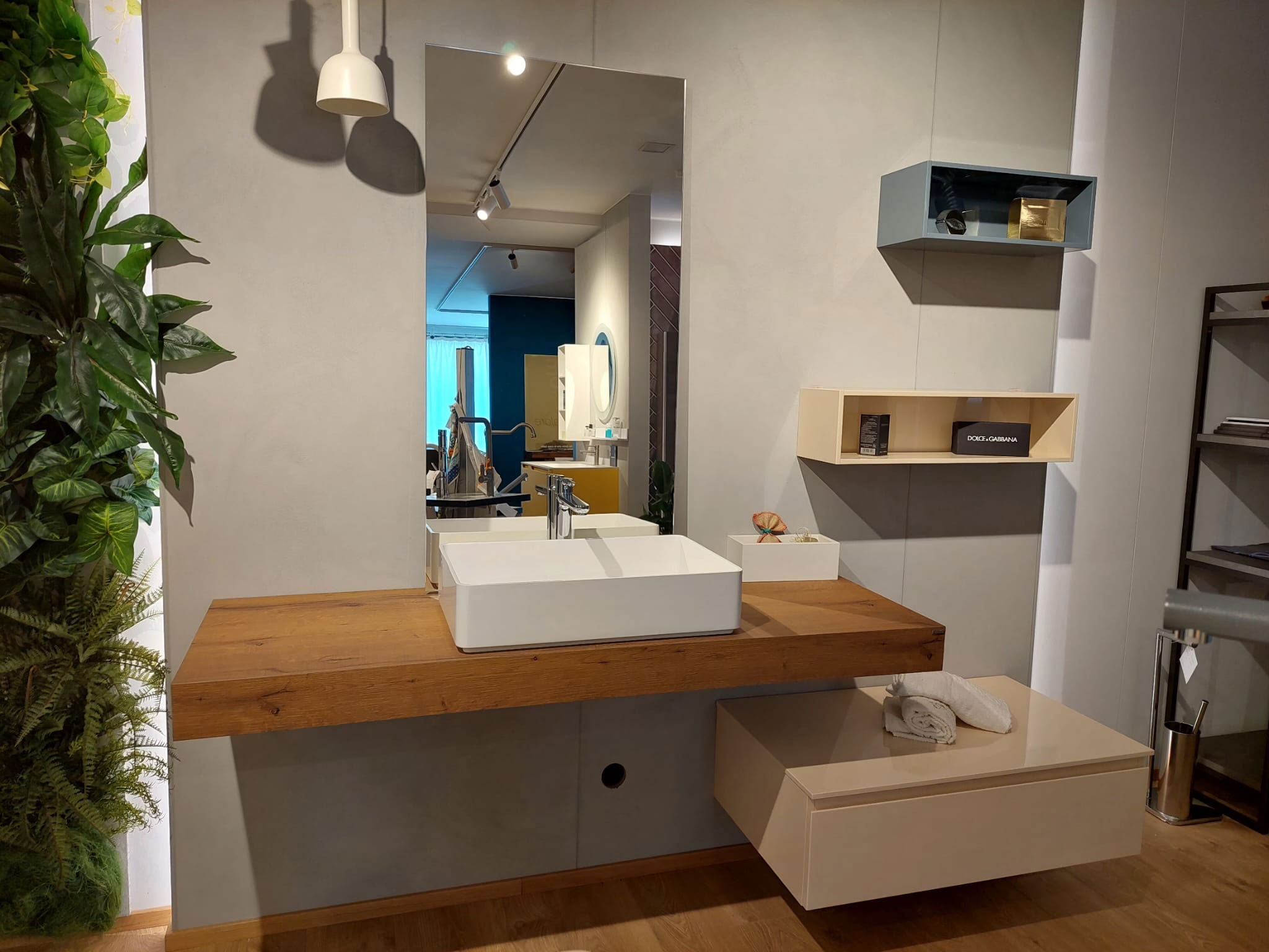 Bagno mod. RIVO ditta SCAVOLINI