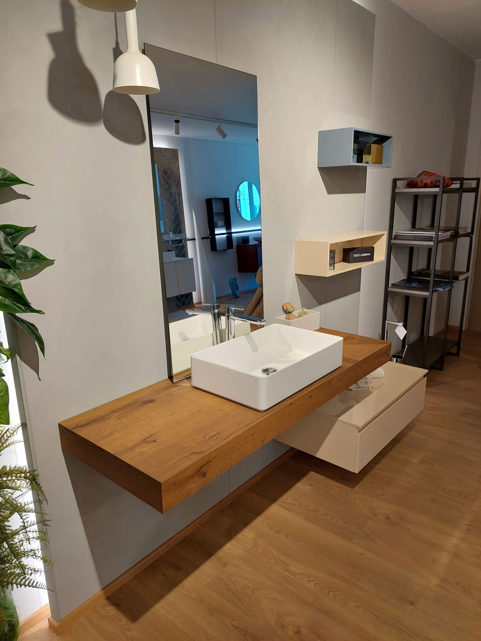 Bagno mod. RIVO ditta SCAVOLINI