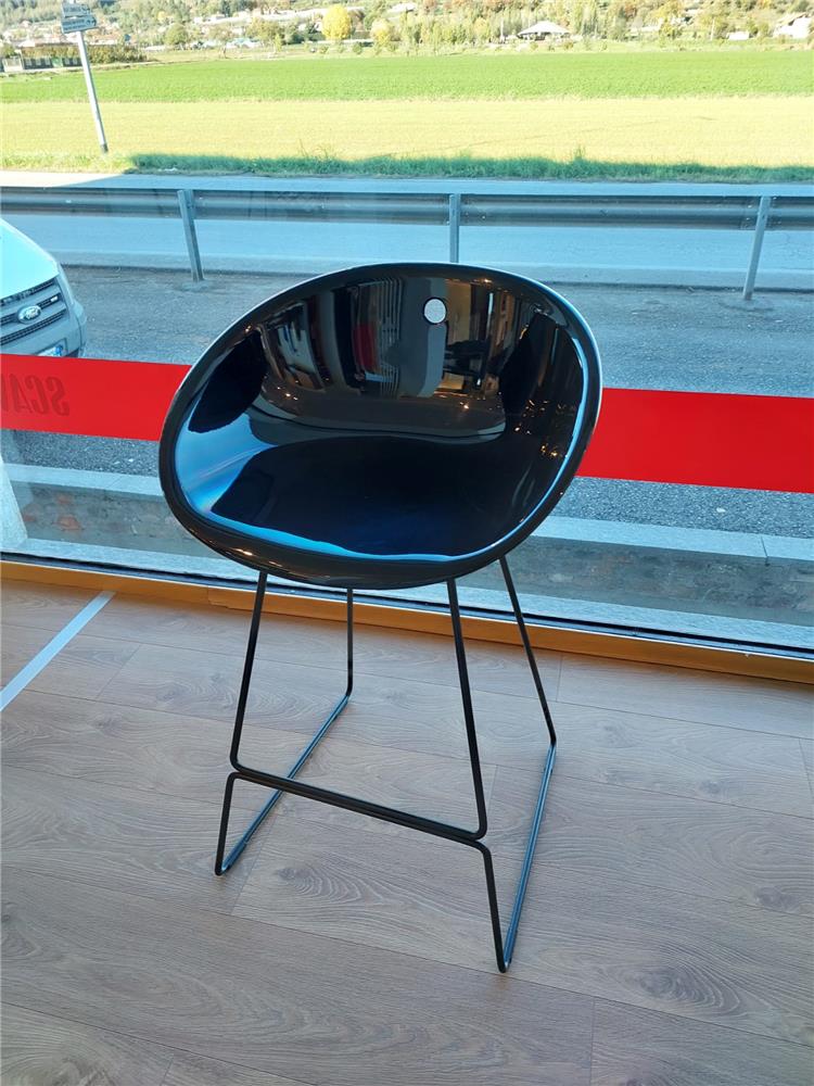 Sgabelli GLISS ditta SCAVOLINI